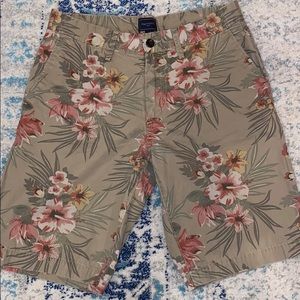 Gap floral khaki shorts